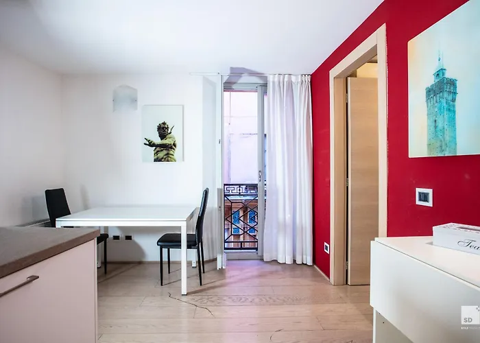 Urbanicooh Guidozagni - Piazza Maggiore View Apartman *