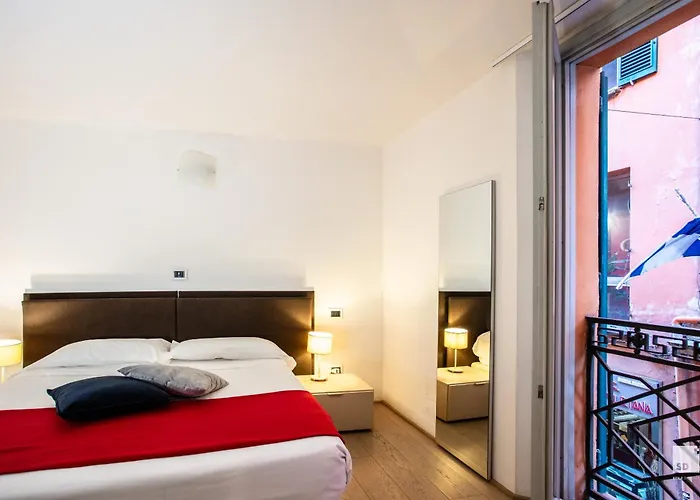 Urbanicooh Guidozagni - Piazza Maggiore View *